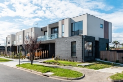 Frankston Townhouse